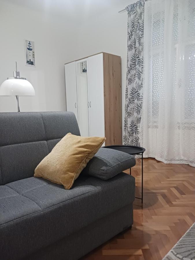 Parlament Apartment *